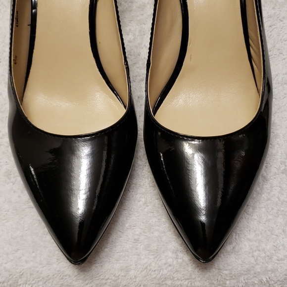 Nine West Rebellion black leather slingbacks, 6.5 - Picture 4 of 12